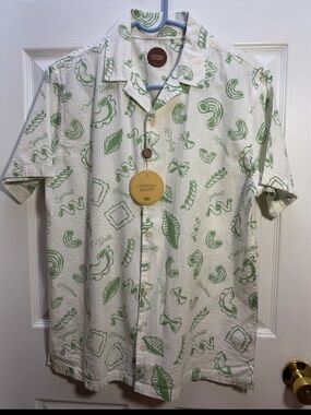 Common People Men’s Short-Sleeve Pasta Print Button-Down Shirt - Light Green